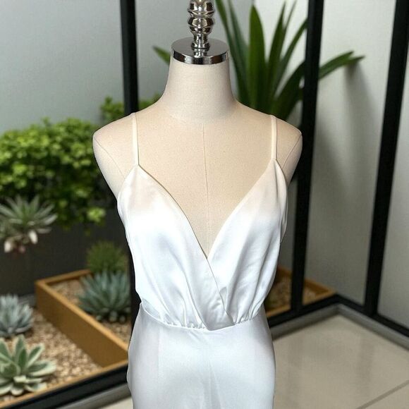NWT Ramy Brook $595 Vick V-Neck Satin Gown Ivory Size 6 – Drained V-Neck, Open B - Picture 3 of 12